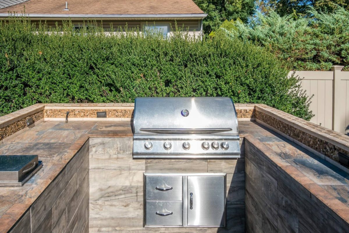 outdoor-kitchen-new